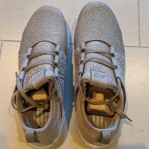 Men's New Balance Fresh Foam Cruz size 10.5